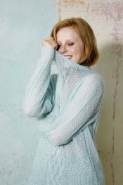 Pullover mit Zopfmuster aus Lace 