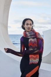 Crocheted scarf Trust The Magic aus Mystery 