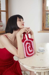 Crocheted bag Red Velvet Cake aus WOOLADDICTS Sunshine 