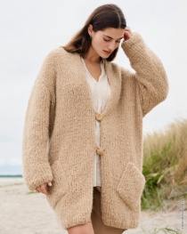 Longjacke Glatt Rechts Mit Aufgesetzten Taschen aus Royal Alpaca 