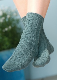 Caserta Socken aus Regia Premium Silk 51 - silberblau (100g)